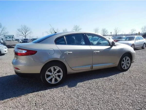 Aylık Kiralık Araba Renault Fluence Dizel