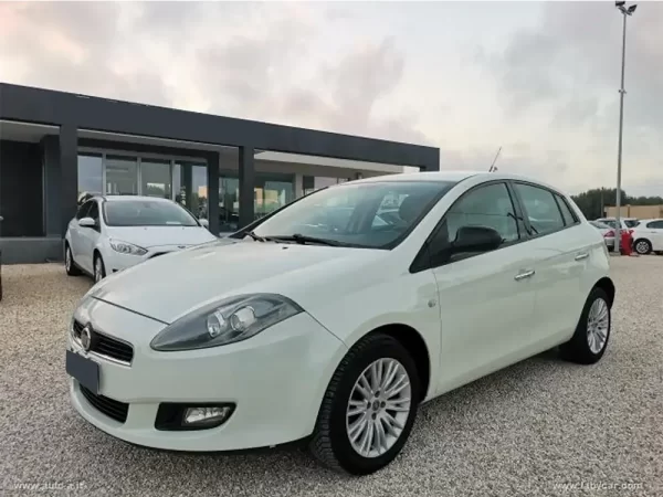 Fiat Bravo Aylık Kiralık Otomobil 2012