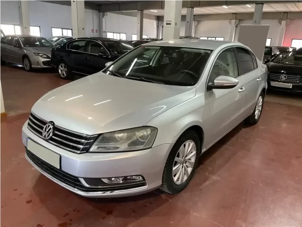 Aylık Kiralık Araba Volkswagen Passat