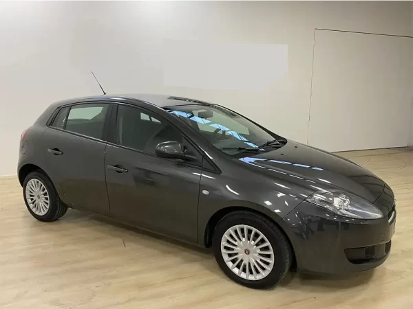 Günlük Kiralık Araç Fiat Egea 2011 Benzinli