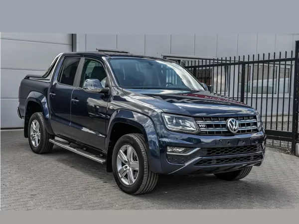 Siyah Volkswagen Amarok Günlük Pick-Up Araç Kiralama 2017