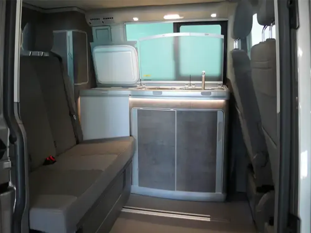 2020 Volkswagen Transporter Aylık Karavan Kiralama - Araç Kiralama Bul