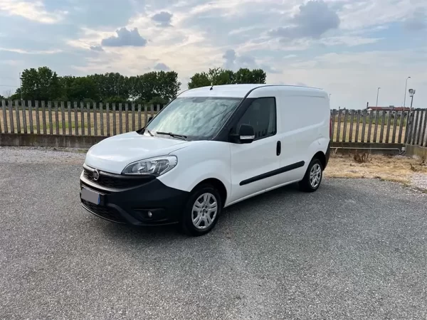 Senetle Ticari Araç 2016 Model Fiat Doblo 125.000 km